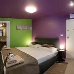 Annie's Stone & Apartmán *